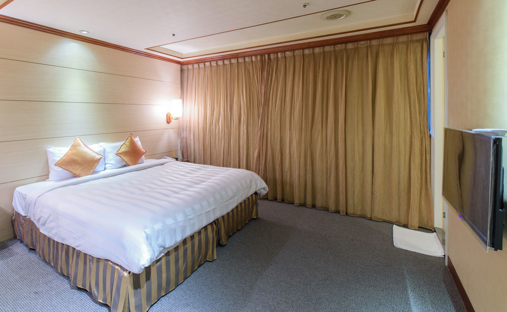 Silken Hotel Tajpej Kültér fotó