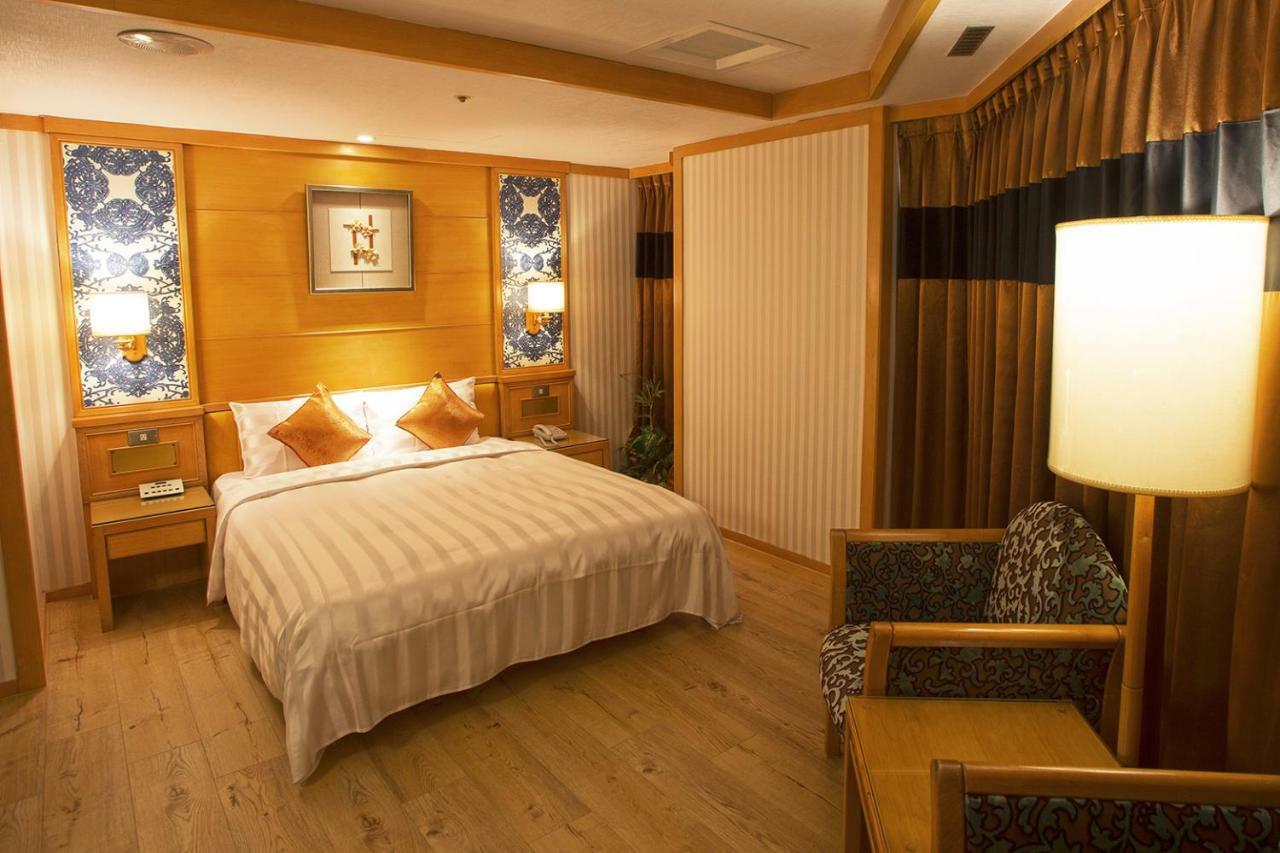 Silken Hotel Tajpej Kültér fotó